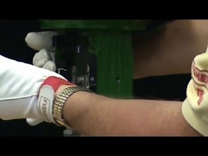 Mount a FIELDVUE DVC6200 Digital Valve Controller to a Fisher GX Valve - Controllers & Instruments - Emerson Video Library