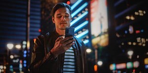 15 Brutally Harsh Things Guys Won't Tell You About Your Dating Profile