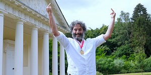 Jason Mantzoukas Causes Competitive Chaos in ‘Taskmaster’ Season 19 Images [Exclusive]