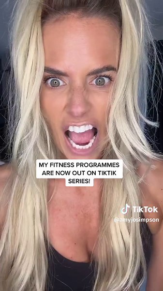 Nearly 4000 of you taking part in my 4 week beginners programme!🥹 I hope that by keeping it at such a low price it is affordable for everyone. Thank you for all your messages about it too, i love reading those! ❤️ Hit the link to join the fun! #amyjochallengegroups #tiktokseries #perimenopause #beginnerworkout