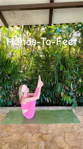 Hot YOGA Advanced Hands-To-Feet Pose!