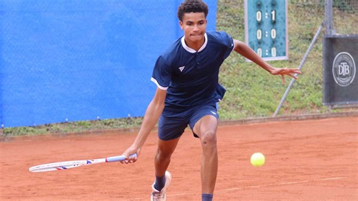 Tennis Jugend Cup: Vorjahres-Finalist Crivellaro kommt mit viel Mühe weiter