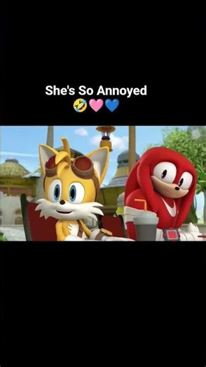 Look At Her 🤣🩷💙 #sonic #sonicthehedgehog #amy #amyrose #sonamy #sonicboom #sega #shorts