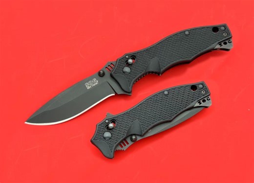 舒缓小音乐配上SOG VL-12 Vulcan Mini BLACK TINI 火神系列 战术折刀，太帅啦