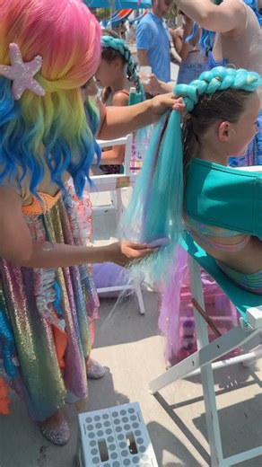 Eric, Alexa, Levi & Ivy on Instagram: "Ivy got the mermaid treatment at #wildriversirvine #mermaid #hairenvy #braids"