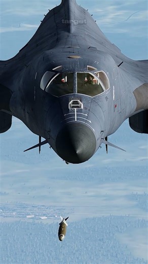 A US military plane had to carry out a mission in enemy territory - Flight Simulator #plane #game