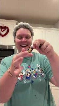 New Disney VHS tape mystery pin unboxing ✨🩷