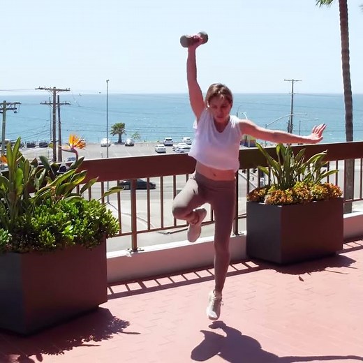 5 MINUTE HIIT WORKOUT - JILLIAN MICHAELS