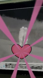 This is NOT what you expect to see with your infrared camera! 😳 Stay safe today #Frontex