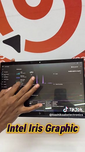 Hp dragonfly max core i7 11th gen $490. Kasoo dalbo 611224672. #dragonfly #hpdragonfly #fypage #goviraltiktok #muqdishotiktok @juweriyoabdi_12 @Eng Yuyu @Abdijaliil Osman @🅰️YAAN_WADDANI🇸🇴💎🦋