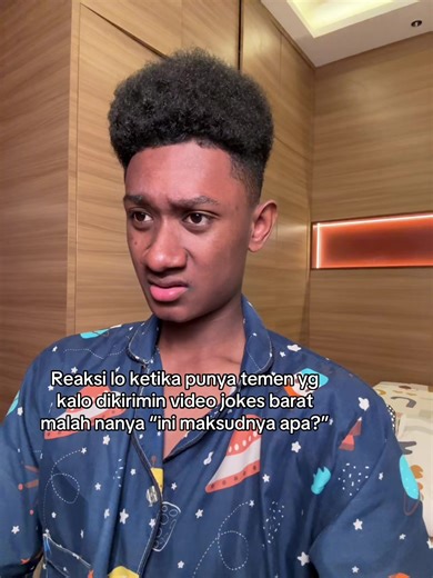 Teman yang Tidak Paham Jokes Barat?