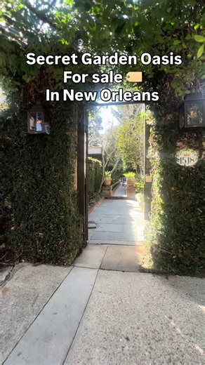 Elegant Oasis Retreat for Sale in New Orleans
