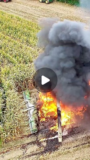 Tractor fails | Which machine?! 🌽🔥 #firefriday #fire #maize #harvest #tractorfails #farmlife #agriculture | Instagram