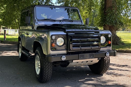 1997 Land Rover Defender 90 2.0L MPi 5-Speed