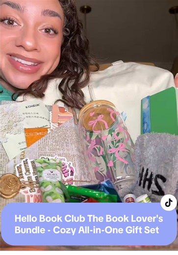 Explore the Hello Book Club Gift Set for Cozy Reading