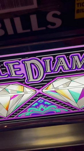 Double Diamond #wayneworldslots #fun #2022tiktok #cash #money #slotmachine #winning #slot #casinolife #casinostyle #casino #casinos #doublediamond