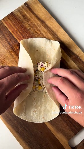 Burrito de atún fácil y rápido