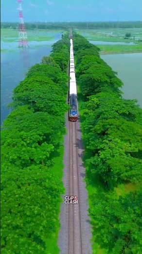 The Beauty of Bangladesh Railway 🚆🇧🇩