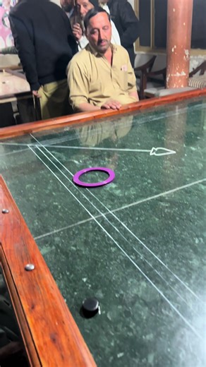 Mastering Carrom Trick Shots for Amazing Gameplay