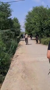 بنوں تھانہ کینٹ کی حدود علاقہ ممند خیل میں شرپسندوں کیخلاف آپریشن ، ڈی پی او بنوں نفری سمیت آپریشن میں موجود ، | Bannu Police