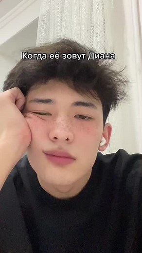 Creative Hand Gestures: Expressive Finger Shapes