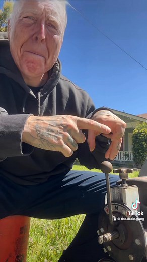 8K views · 175 reactions | Drain cleaning #plumbing | Hydrohussle | Facebook