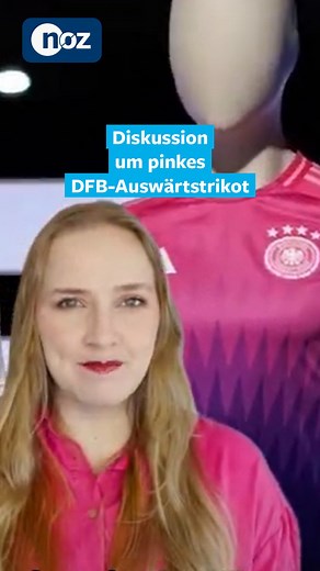4.4K views | ⚽️ Die Reaktionen auf das offizielle Auswärtstrikot des DFB-Teams bei der Heim-EM sind gespalten. Es kommt in Pink und Lila Design daher.  Was sagt Ihr zu der Diskussion um die Trikotfarbe? #noz #dfb #EM2024 #trikot @dfb_team @dfb | noz.de | Facebook