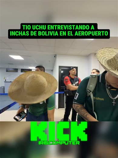 Tío Uchu entrevistando a hinchas de Bolivia en el aeropuerto 🇧🇴✈️🔥 La emoción se siente desde antes del partido 😮‍💨💯 Tío Uchu se puso a hablar con los hinchas en el aeropuerto y salió pura fe, aguante y amor por Bolivia 🙌⚽🚀 Instagram: @tio_uchu | Kick: IRIS COMPUTER #TioUchu #IrisComputer #Bolivia #HinchasDeBolivia #Aeropuerto #SeleccionBoliviana #FutbolBolivia #Sobrinos #ViralBolivia #Streaming