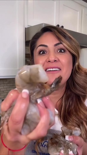 How to Make Camarones a La Diabla: A Spicy Delight!