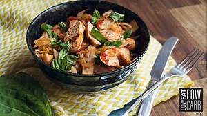 Do you ever get a craving for a little taste of Italy? This low-carb Italian Chicken Skillet recipe is the perfect meal to indulge in without feeling guilty afterwards. Go ahead and have seconds, we know you'll want to. See full recipe here: https://www.lowfatlowcarb.com/recipe/italian-chicken-skillet/ | Low Fat Low Carb