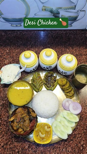 Good food, good mood. Nothing Beats a classic Bengali chicken thali🍗✨ #food #bengalithali #chicken
