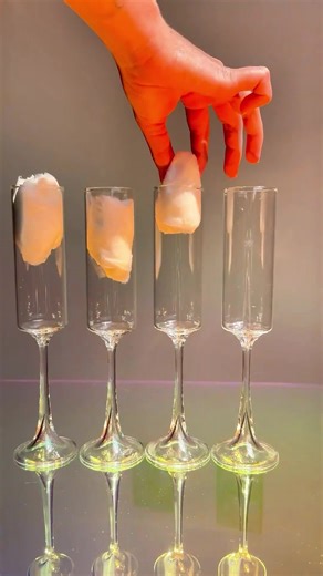 Videos de :) (@adrn_alm) con “sonido original - :)”