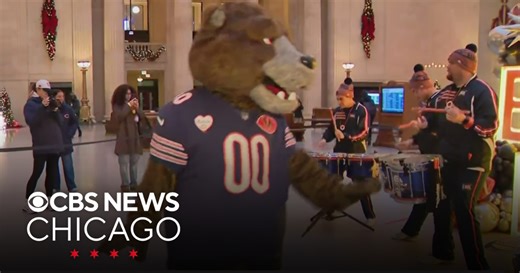 Staley and the Bears drumline make stop at Union Station