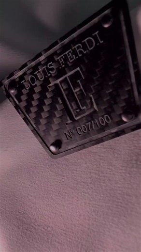 Discover Luxury Carbon Fiber Fashion from Italy