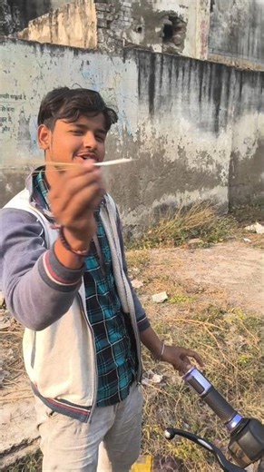 I Turned a Lollipop Stick Into a Mini Arrow! 🎯