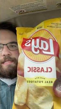Trying Lays Classic Potato Chips! Review 10/10