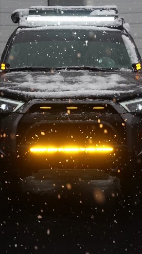 Slow mo snow 😤😤. #blackfriday #4runner #overland #toyota4runner #4x4 #4x4offroad #4runnernation #overlanding #toyotausa