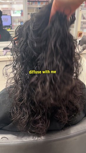 Curly Hair Diffusing Techniques for Perfect Curls