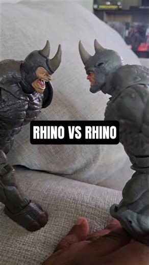 Build-A-Figure Rhino vs Classic Rhino 🦏💥 Ultimate Marvel Legends Showdown!