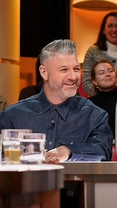 Pierre Lapointe revient sur l’immense succès de l’album La Forêt des mal-aimés, sorti il y a vingt ans, en pleine période d’épuisement professionnel. | Tout le monde en parle