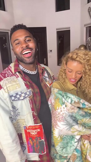 I know you’ve been waiting for baby Jason face reveal. @jena