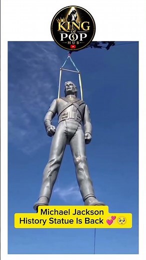 The Return of the Michael Jackson HIStory Statue! 👑✨ #michaeljackson