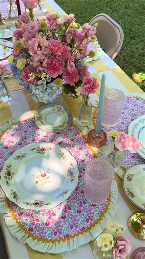 Quilted Ruffle Placemat Tutorial for Garden Parties