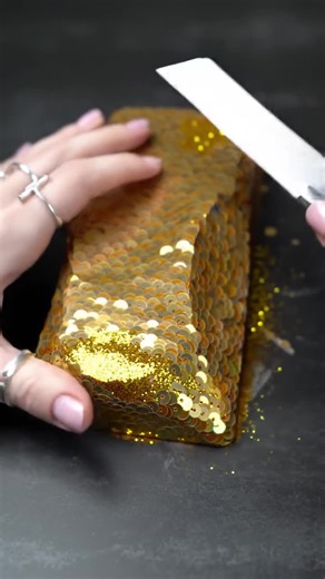 satisfying video glitter #satisfying #gold #satisfy #foryoupage #asmr #satisfyingvideo