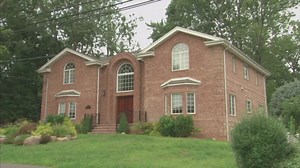 FHA to lower annual insurance premiums