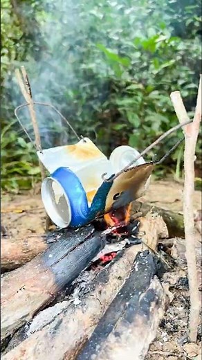 Camping Just Got Easier With These SURVIVAL Cooking Hacks?
