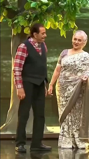 Dharmendra & Asha Parekh Live StageAaya Sawan Jhoom Ke Performance | Evergreen Retro Dance#shorts