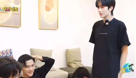 依 | D4 x ghost = chaotic 😂😂 D4 variety show “D4’s first trip, Ep 06!” Available on Weibo (Desire4_) And will be released on bilibili, xhs,... | Instagram