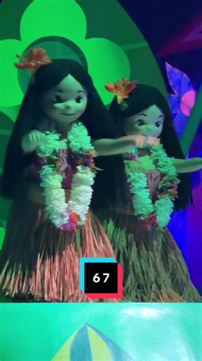 Hopping on the Small World trend #SmallWorld #67 #Disney #DisneyWorld #MagicKingdom
