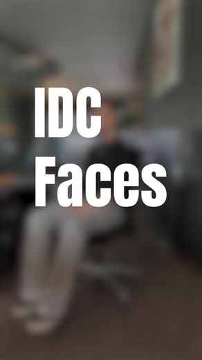 🟠 IDC FACES – Wir sind, was wir tun. Jeder Lernbereitschaft geht etwas voraus: Neugier. Die natürliche Neugier, mehr wissen zu wollen. Mehr verstehen zu wollen. Fragen zu stellen – und herauszufinden, welche Möglichkeiten sich daraus ergeben. Genau diese Haltung prägt auch unser Team bei der IDC AG. Denn das Streben nach Wissen, das Hinterfragen von Bestehendem und der Mut, Dinge immer wieder neu zu betrachten, gehören zu den Stärken, die wir bei uns besonders ehren. Vielleicht ist es genau die
